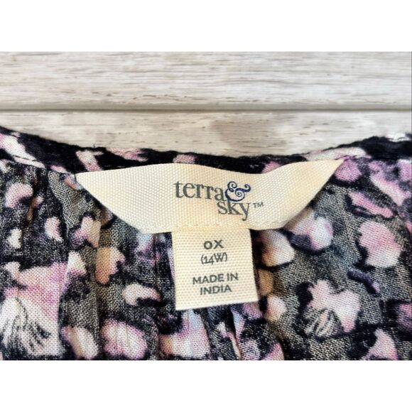 Terra & Sky full figure black floral blouse plus size 0X 14W - Picture 10 of 11